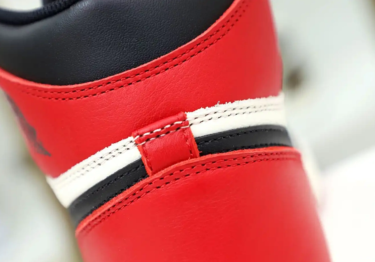 AIR HIGH TOE' RETRO JORDAN 'BRED 1 OG 0706